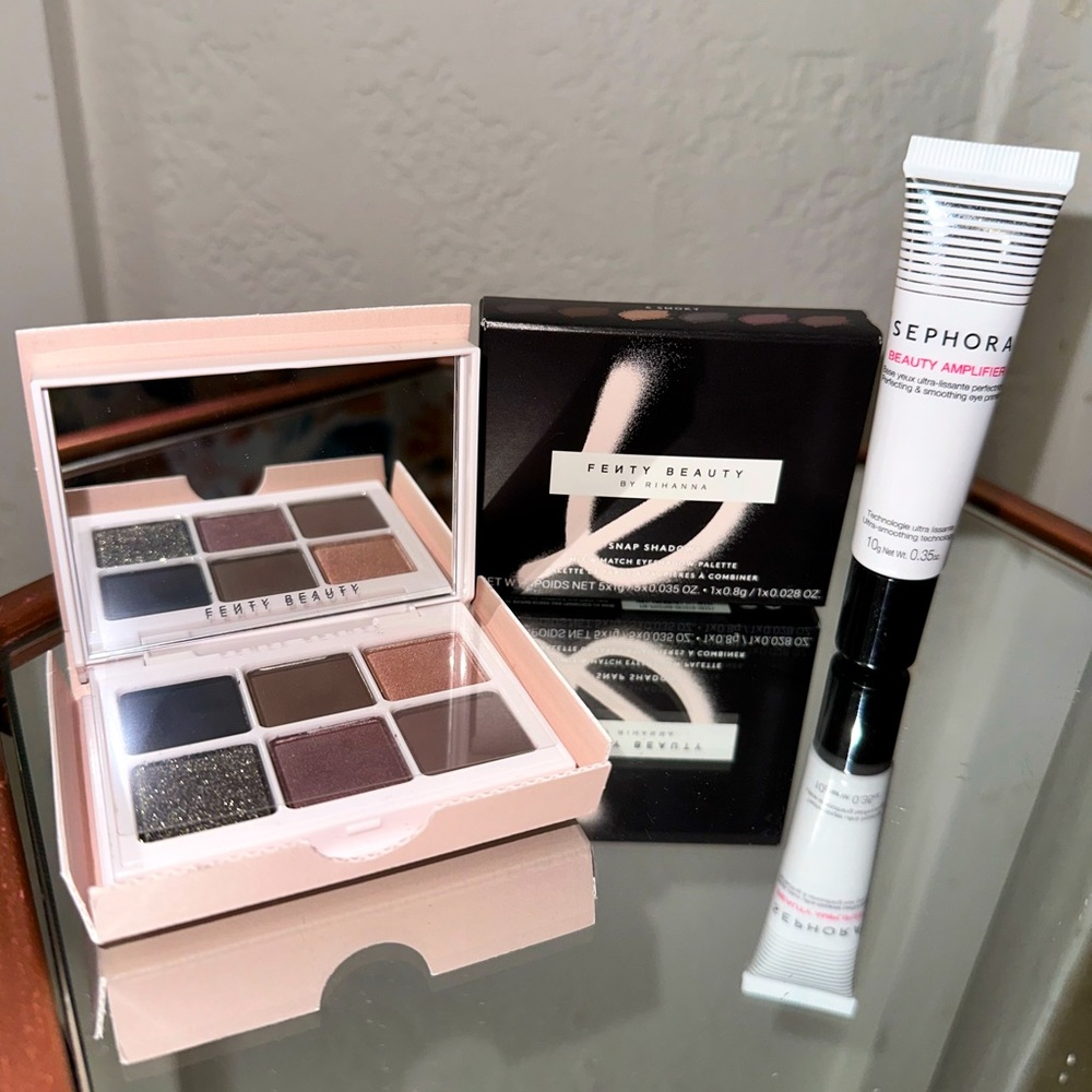 🖤2/$30 Fenty snap shadows mix & match eyeshadow palette + primer bundle